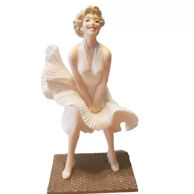 1998 Marilyn Monroe Hallmark Keepsake Ornament Collector’s Series Figurine • $9.99