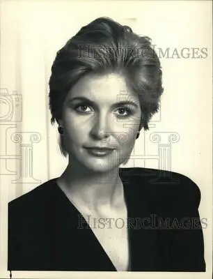 1988 Press Photo Wendy Kilbourne Stars In The Drama Series  Midnight Caller  • £19.29