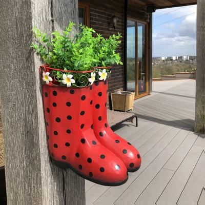 £18.99 • Buy Red Hanging Pair Of Wellies Metal Planter Garden Gift Ornament 20 X 24 X 30cm