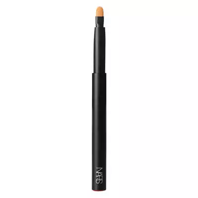 #30 Precision Lip Brush • £30.06