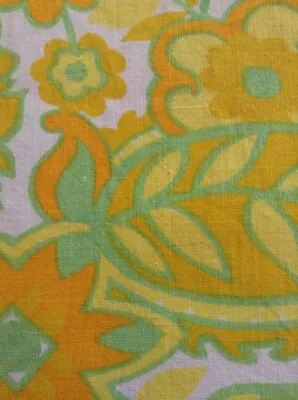RETRO 60's VINTAGE PSYCHEDELIC TABLECLOTH 36 X37 FABRIC TEA PARTY MATERIAL GREEN • £48