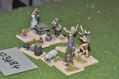 28mm Dark Ages / Druids - 6 Figs - (103484) • £28