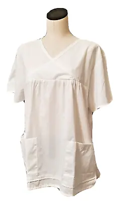 NEW Womens White Uniform  Medical Scrub Top Shirt Mary Engelbreit Size Large • $12.99