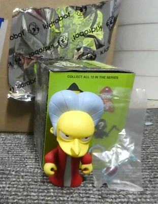 £24.99 • Buy Kidrobot Figure Boxed Treehouse Simpsons Street Fighter Horror