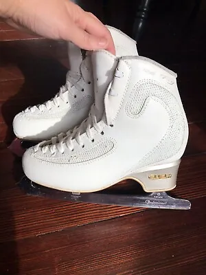Edea Ice Fly Figure Skates Size 230 With Mk Professional Freestyle Blades • $650