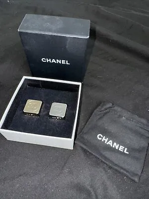 Chanel VIP Gift Solid Metal Game Dice Set Silver And Gold Tone- RARE EXLUSIVE • £221.77