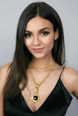 Victoria Justice In A 11  X 17  Glossy Photo Poster Eadc • $16.99