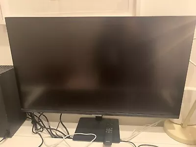 Samsung Smart Monitor M7 (4k Graphics) 60hz 32 Inches  - Black • $500