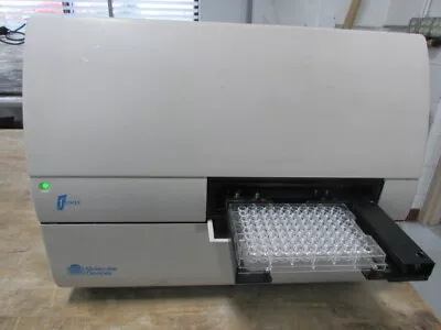 Molecular Devices Fmax 374 Microplate Reader • $495