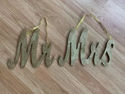Mr.  Mrs. Gold Wooden Hanging Sign. Wedding Sign Glitter Gold • $8