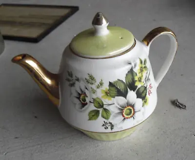 Vintage Gibsons Staffordshire White Flower Print Teapot • $23