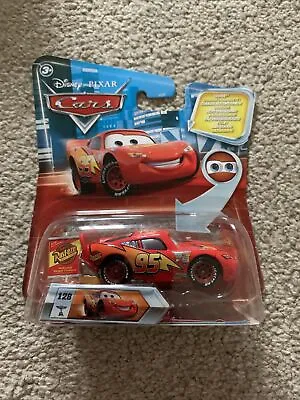 Disney Cars Look Chase Rust-eze Lightning McQueen No.128 T0740 2009 • £11.99