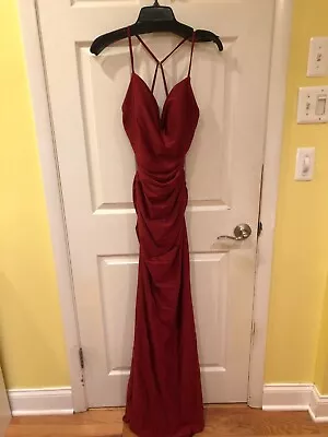 Burgundy Prom Dress Size 6 • $190