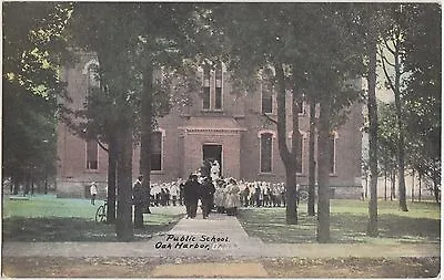 Ohio Postcard 1911 OAK HARBOR Public School Building Students Teachers • $6
