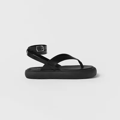 ZARA Women's Size 7 Black Leather Thong Straps Flatform Sandals Ankle Strappy • $30.99