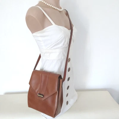 $55 • Buy Vintage Oroton Genuine Leather Brown Shoulder Bag Made In Italy 