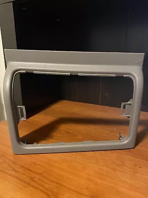 2003 2004 2005 2006 Sierra Silverado Tahoe Center Console Cubby Trim Gray • $29.95