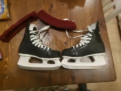 Vintage CCM Champion 90 Ice Hockey Skates Men's 5 • $24