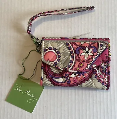 *NEW Vera Bradley Super Smart Wristlet Paisley Meets Plaid #12556-128 • $24