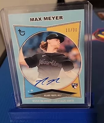 2023 Topps Brooklyn Collection Blue On Card Auto /30 Max Meyer • $30