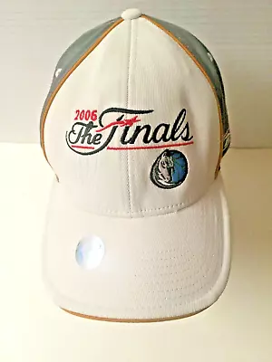 NBA Dallas Mavericks 2006 THE FINALS Adjustable Hat White/dark Gray Reebok • $19.95