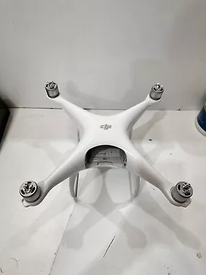 $249 • Buy DJI Phantom 4 WM332A Parts Or Repairs Broken See Descrption
