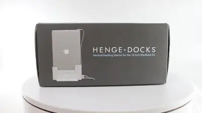 Henge Docks Vertical Dock For 13-inch MacBook Air - Version B (HD02VB13MBA) • £299.99