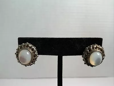 Vintage Earrings 925 STERLING SILVER Pierced Stud Cabochon Moonstone • $22