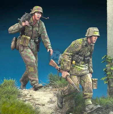 Rado 1/35 Under Fire Waffen-SS MG 42 Team 12. SS-PzDiv HJ Normandy 1944 RDM35034 • $39.95