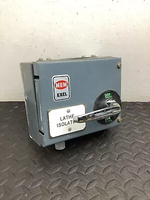 MEM Exel Isolator Switch Box 20A 550V 660V 15AXD2 Workshop Garage  Machine  • £25