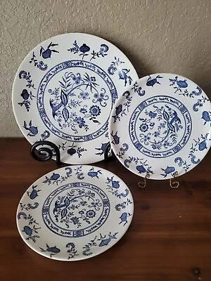 Vintage Mount Clemens Pottery Blue Onion Ironstone Dinner (1) & Salad Plates (2) • $14