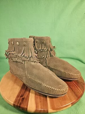 Minnetonka Moccasins Women’s Size 10 Green Brown Double Fringe Side Zip 695F  • $16