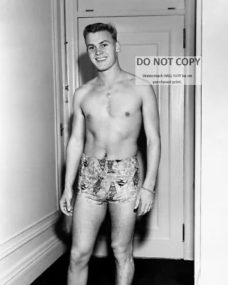 Actor Tab Hunter Pin Up - 8x10 Publicity Photo (dd345) • $8.87