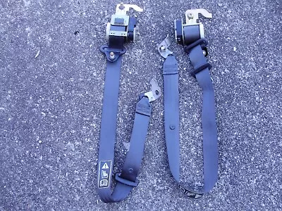 1999-2004 Ford Mustang Coupe Rear Seat Belts Dark Charcoal • $69.99