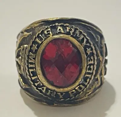 Vintage Ring US ARMY MILITARY POLICE RED Stone Vietnam War Era • $30.99