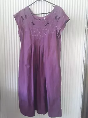 Cotton Embroided Cut Out Vintage Dress Purple Size 12 • $27.99