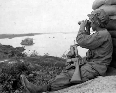 Lookout For Viet Cong Movement Along Tra Bong River 8x10 Vietnam War Photo 557 • $7.43