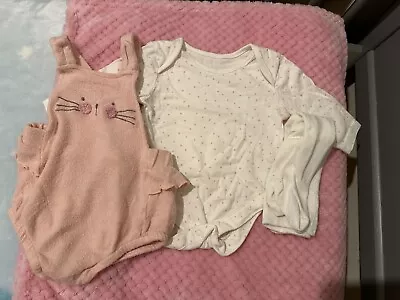 Baby Girl Clothes 0-3 Months • £5