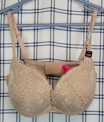 NWT La Senza Bra Beyond Sexy Classic Plunge Biege W/ Floral Lace Sz 34DD • $18.99