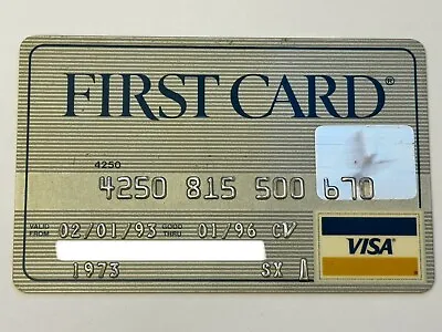 First Card Visa Credit Card▪️Silver▪️Expired In 1996▪️FCC National Bank▪️USA • $14.99