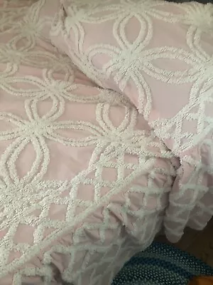 Vintage Pink And Ivory Chenille Bedspread Queen • $61