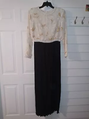 VTG George F. Couture Cream & Black Long Sleeve Sequin & Pearls Evening Gown 10 • $120