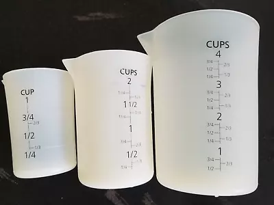 Silicone Flexible Set Of 3 Measuring Cups  Includes 12 & 4 Cups By Crofton • $14.99