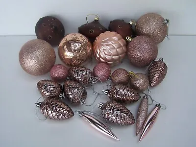 Bulk Lot Of Christmas Tree Decorations Baubles Balls Pinecones • $15