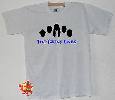 THE YOUNG ONES Cult Tv Funny Retro Cool 80s T Shirt All Sizes • £14.99