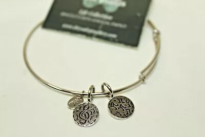 NWT $29 Silvertone CHRYSALIS Festival Music Charm Adjustable Bangle Bracelet • $15