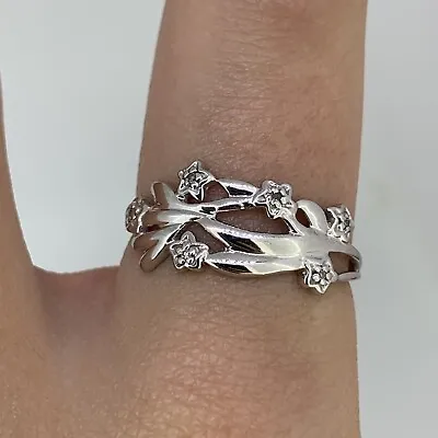 Ornate Diamond Flower Leaf Detail Ring 9ct 9k White Gold - Size O 1/2 • £100