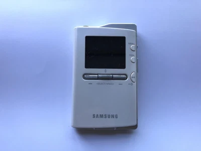 £99.99 • Buy Samsung 30 GB Digital Audio Player - Silver - VGC (YH-J70/S)