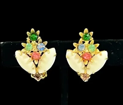 Vintage Milk Glass And Pastel Rhinestone Clip On Earrings Unsigned Gold Tone • $14.95