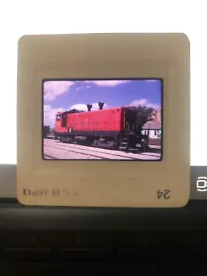 MKT Railroad Color Slide SW1500 No 31 In Katy Red Great Close Up • $10